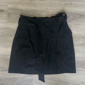 Abercrombie and Fitch black skirt size small. Never worn, tags still on